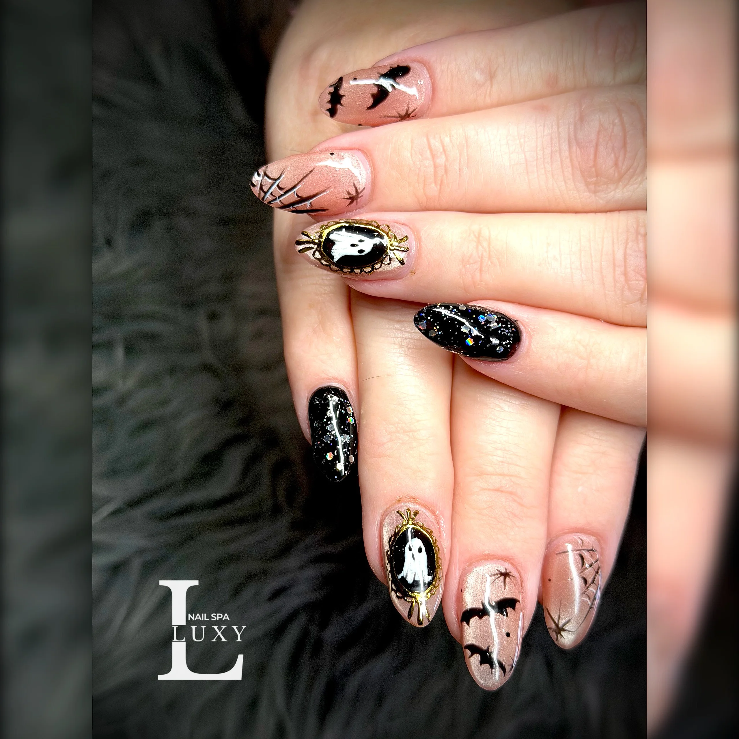 Halloween Nail Art Oct 20 2026